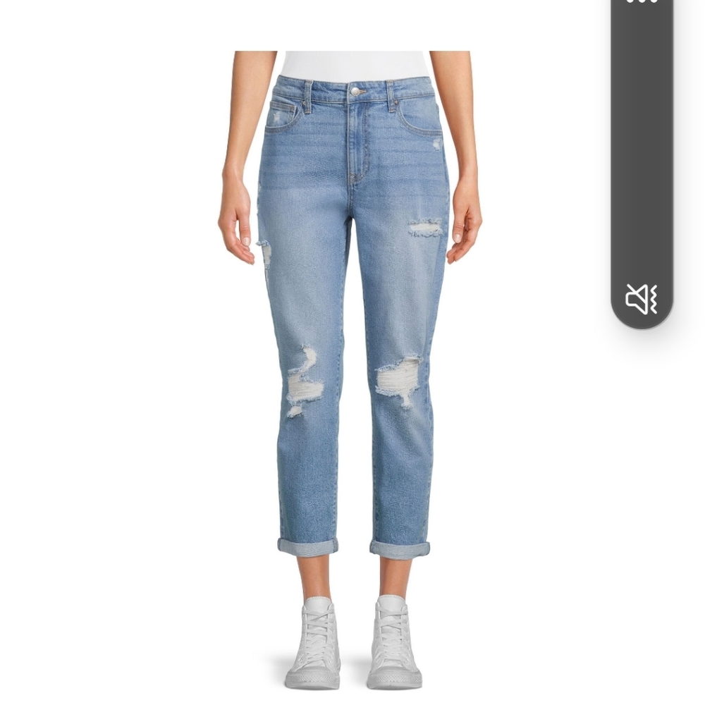 FINAL SALE Destructed Mom Jeans w/ Cuff